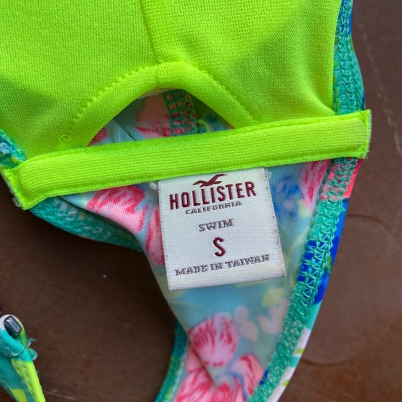 Bright Floral Bandeau Swim Top - Picture 3 of 3